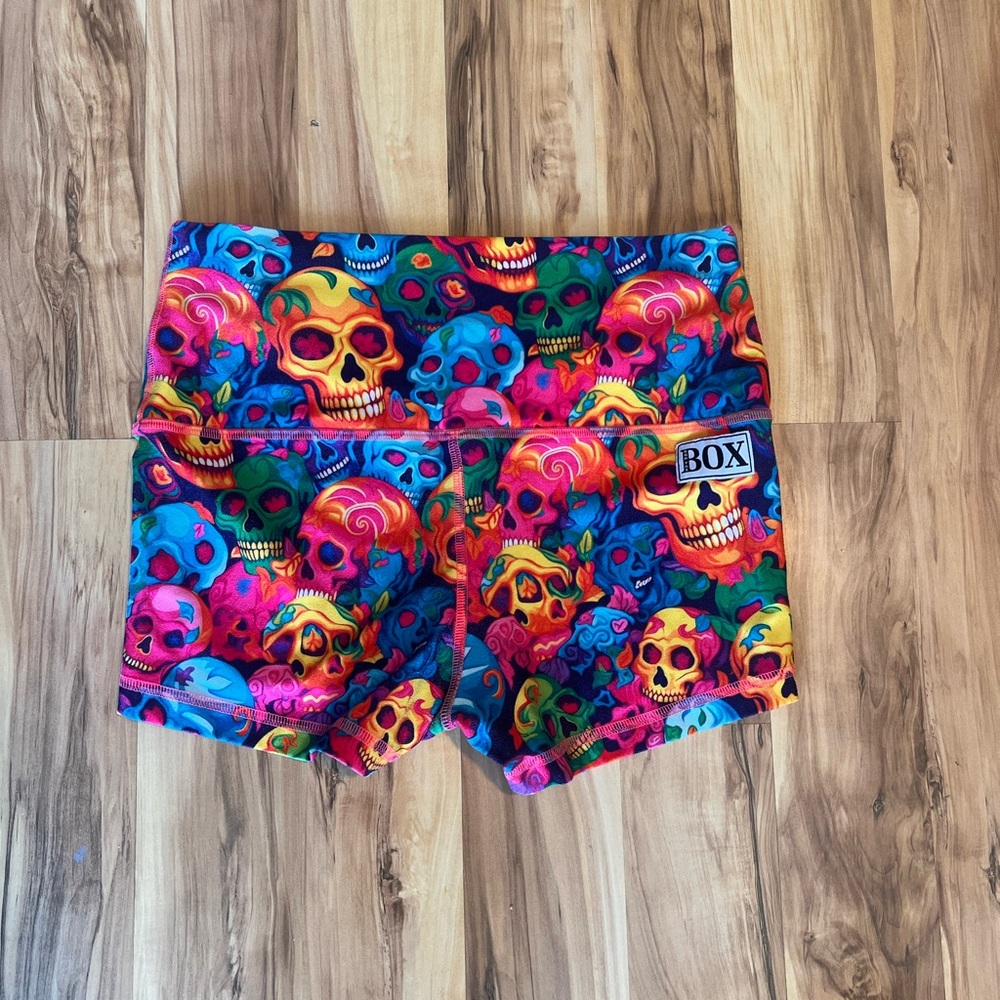 Skull spandex shorts